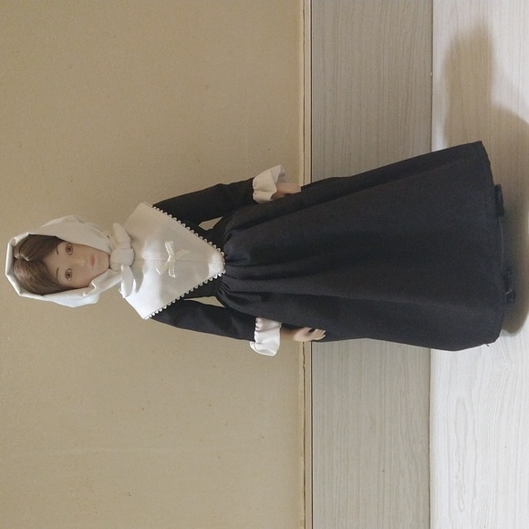 Vintage Franklin Heirloom Doll - Picture 1 of 4